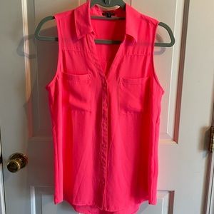Express Sleeveless Two Pocket Portofino Shirt